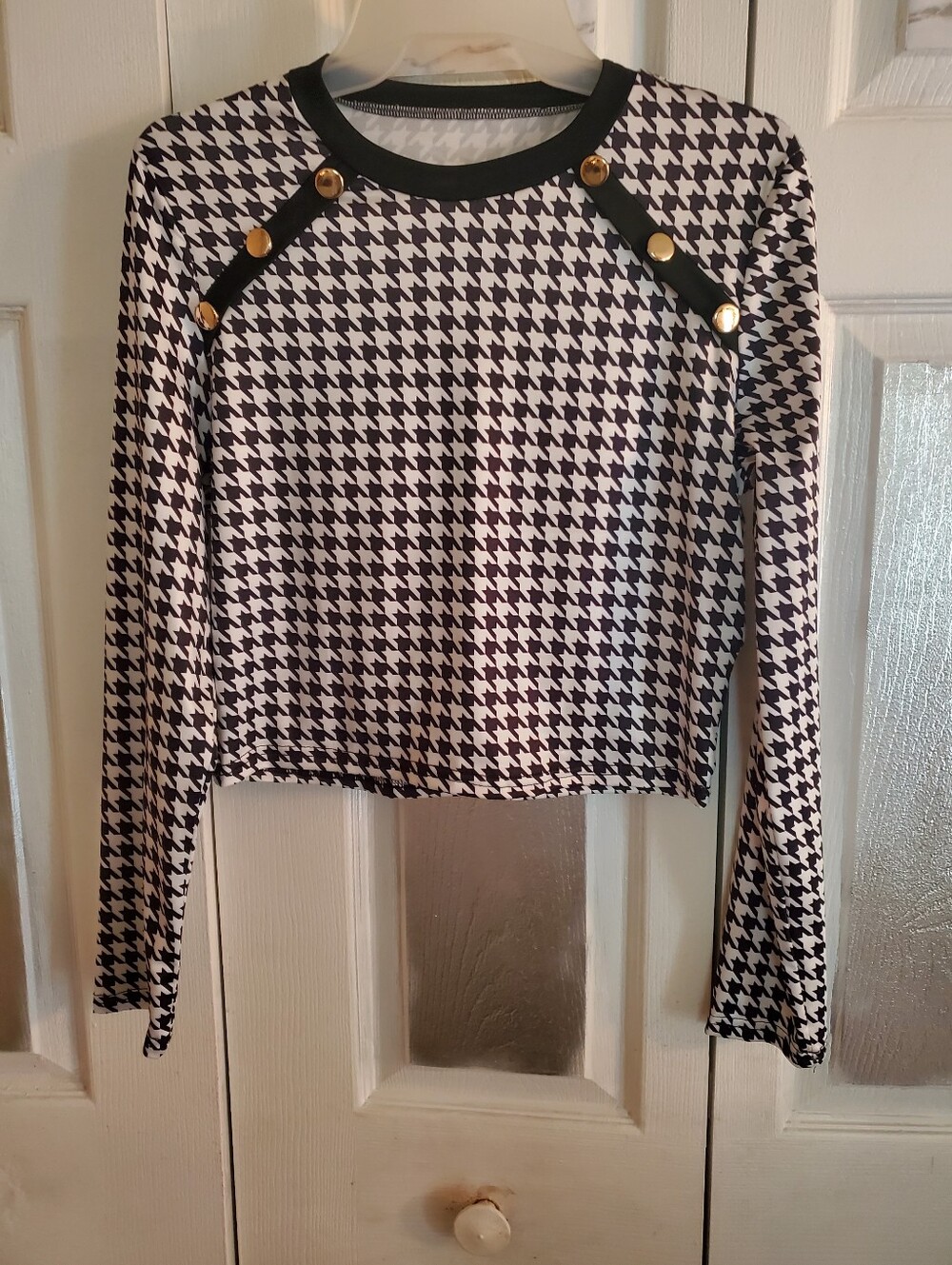 Black & White Houndstooth Long-Sleeve Top with Gold Buttons